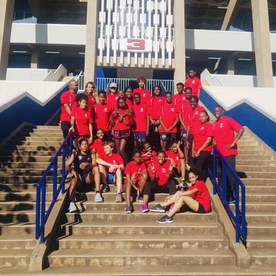 team_pic.jpg